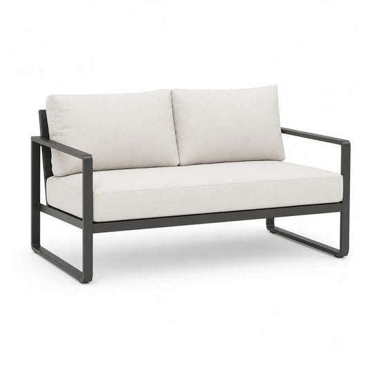 Sofa dwuosobowa aluminiowa z kremowymi poduszkami