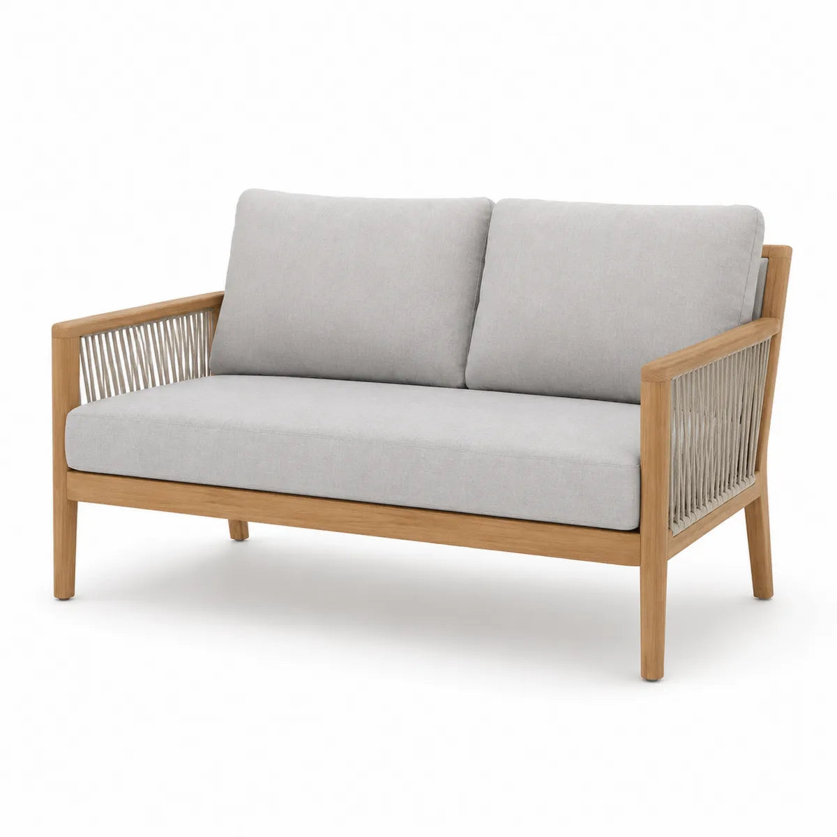 Drewniana sofa ogrodowa z szarymi poduszkami 2-osobowa